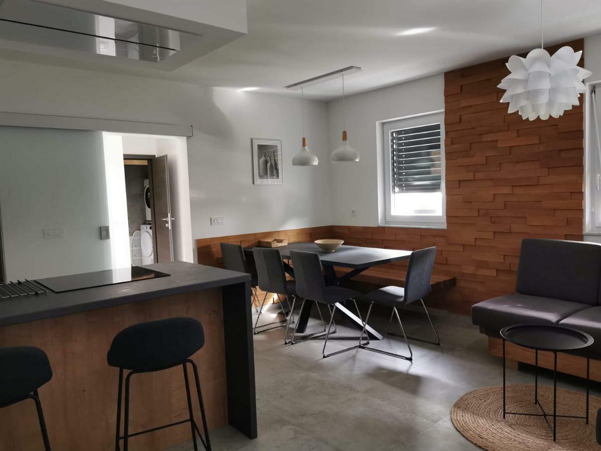 Ferienhaus Brand New House Luna *